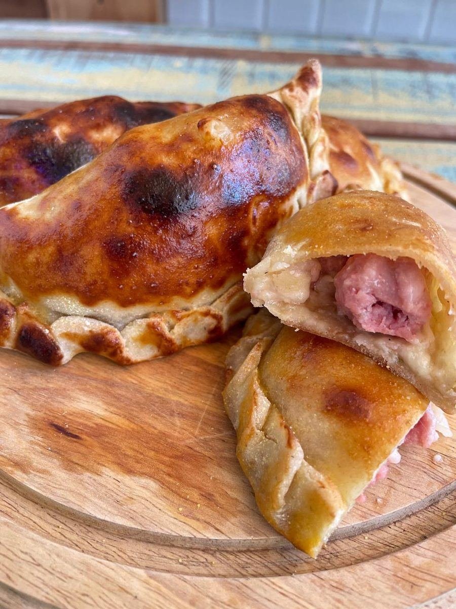 Empanada Choripan