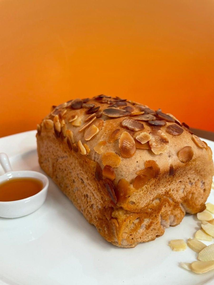 Pão Brioche de Amêndoas e Mel